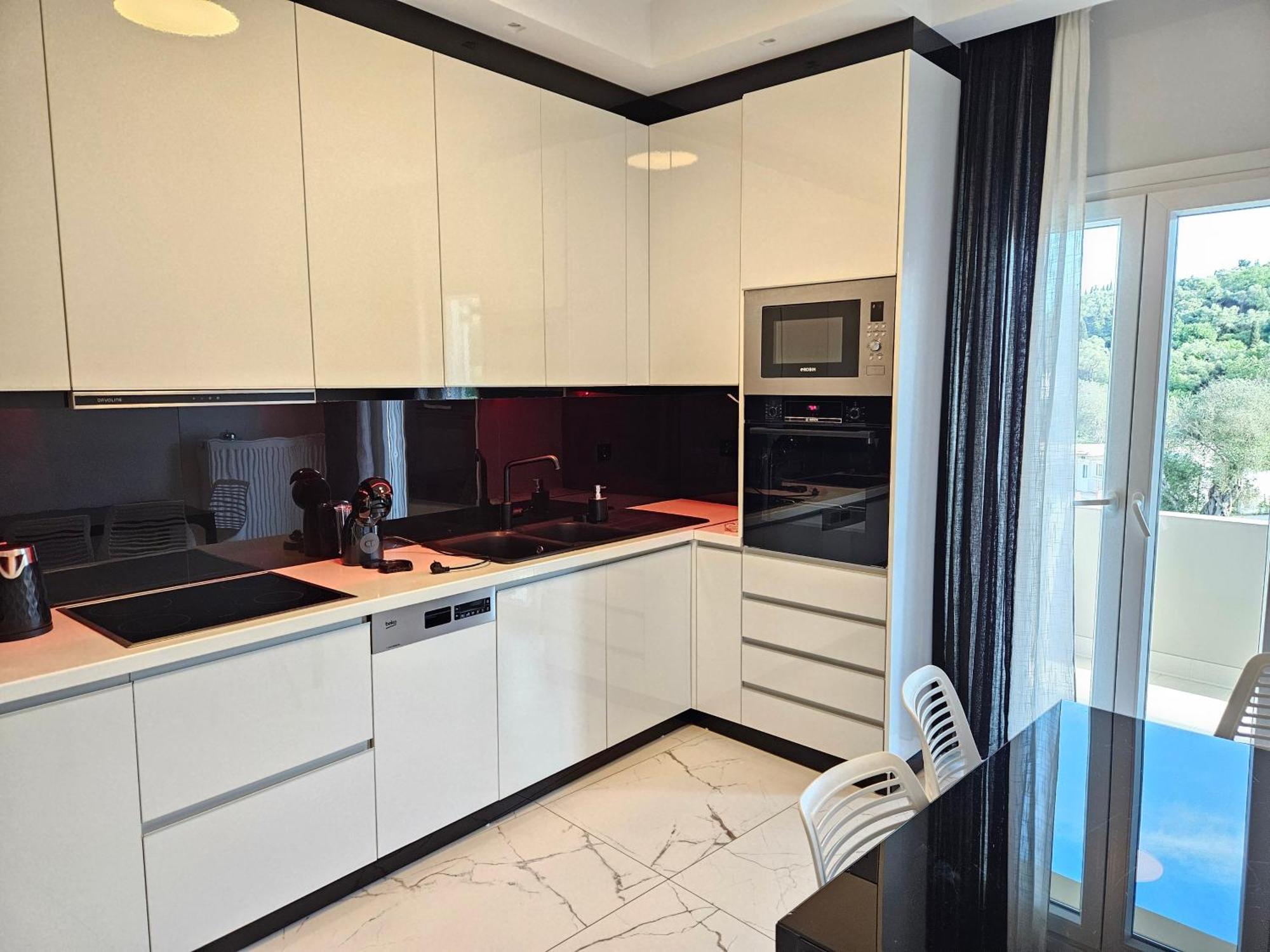 Grey Luxury House Apartment Ipsos Exterior photo
