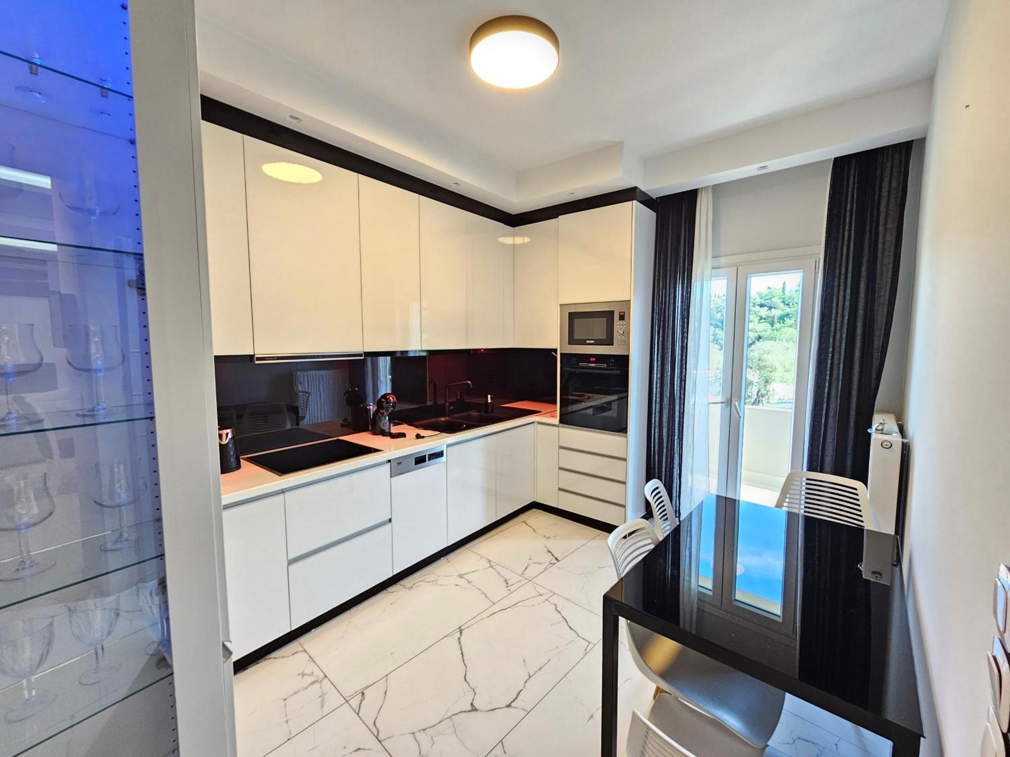Grey Luxury House Apartment Ipsos Exterior photo