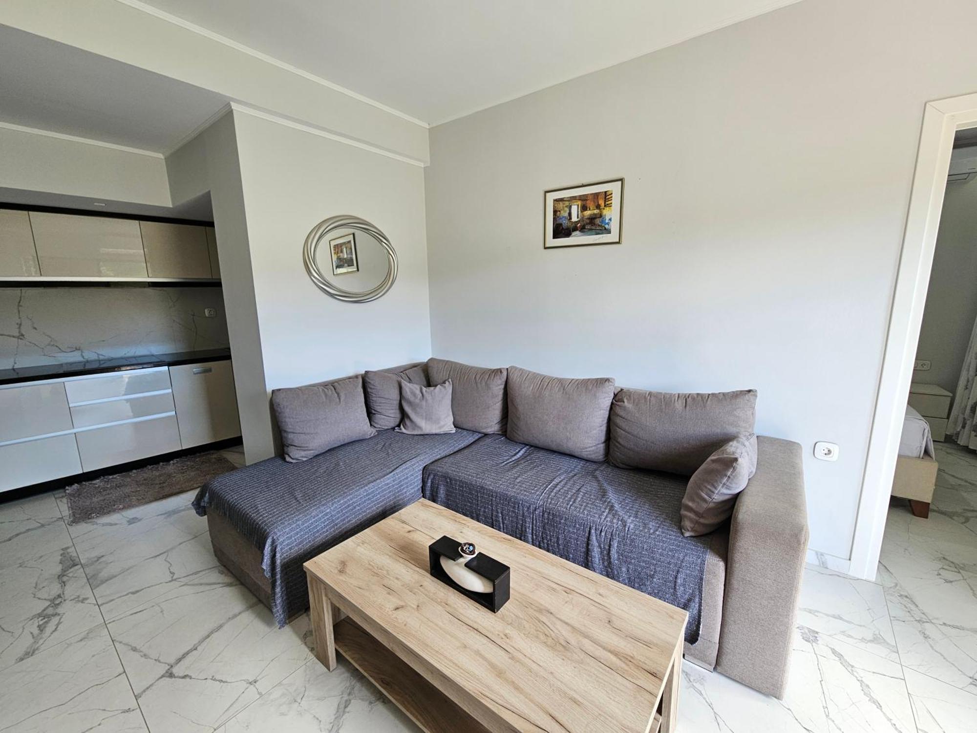 Grey Luxury House Apartment Ipsos Exterior photo